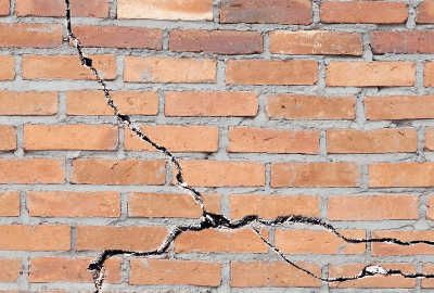 brick cracks in Nebraska